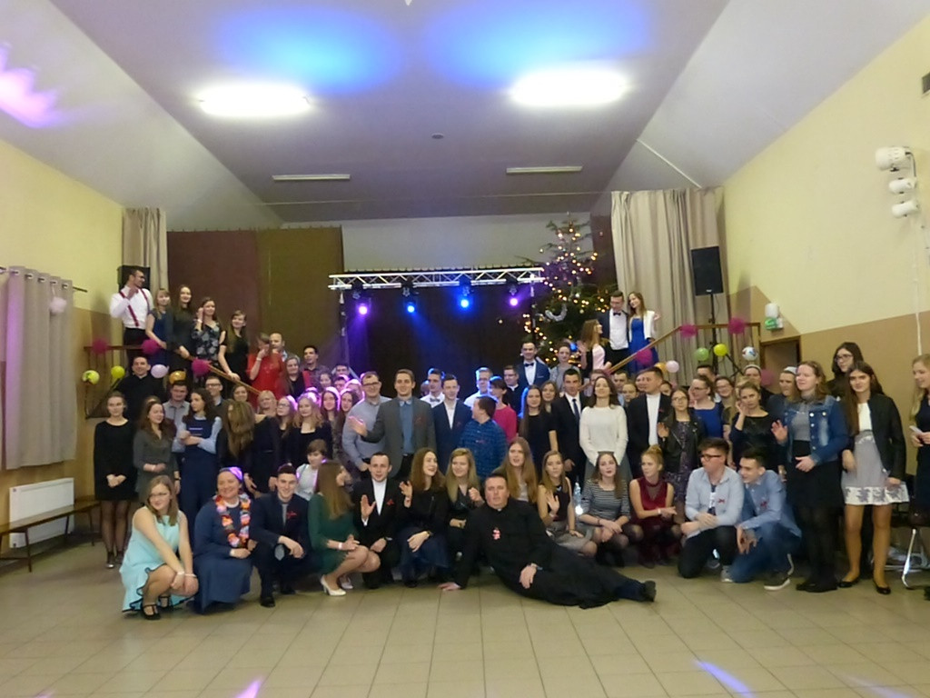 Trwa pierwszy Diecezjalny Bal Trzech Króli