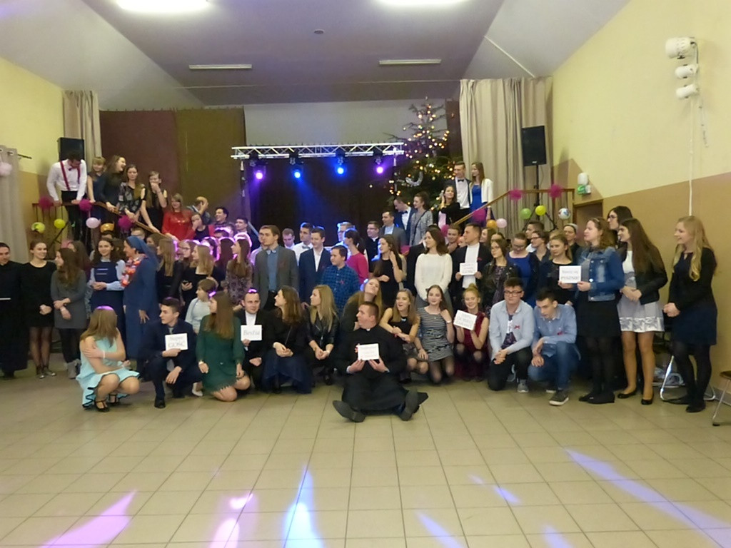 Trwa pierwszy Diecezjalny Bal Trzech Króli