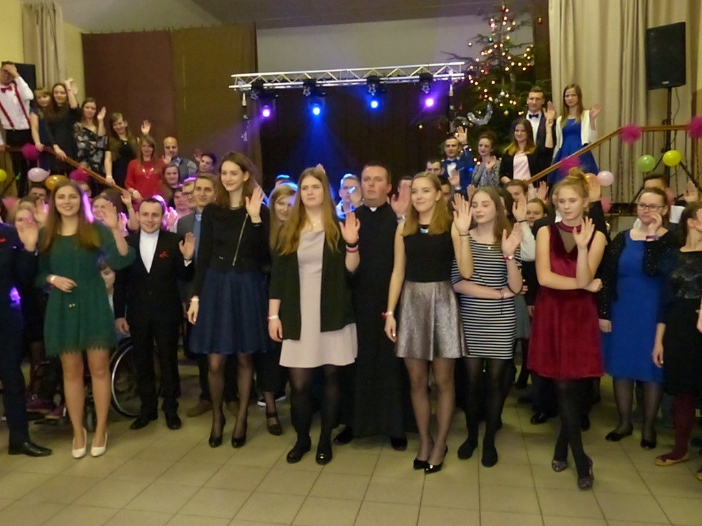Trwa pierwszy Diecezjalny Bal Trzech Króli