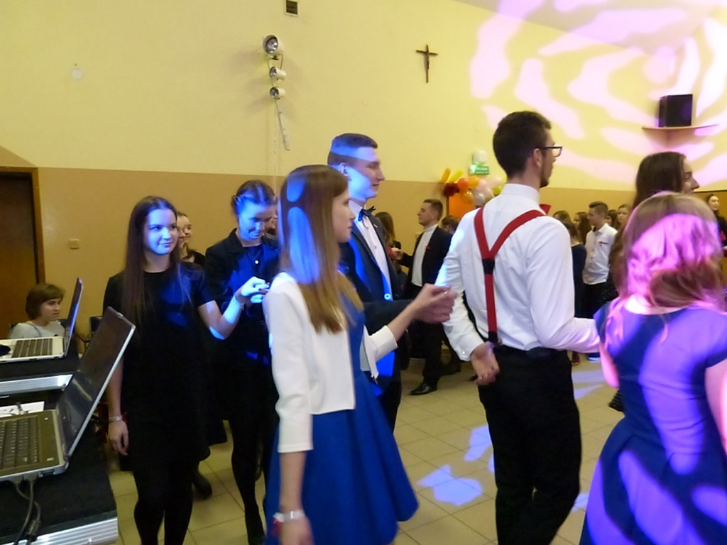 Trwa pierwszy Diecezjalny Bal Trzech Króli