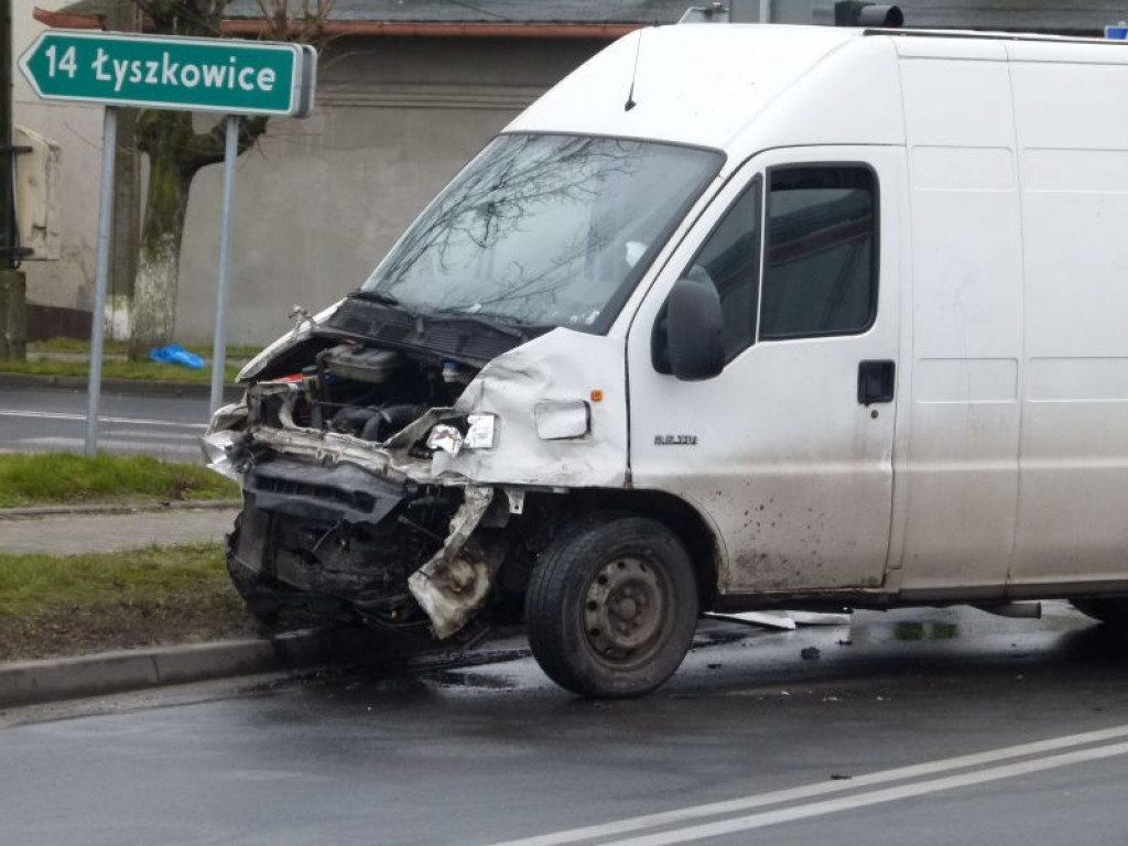 Kolizja na DK14 w Głownie