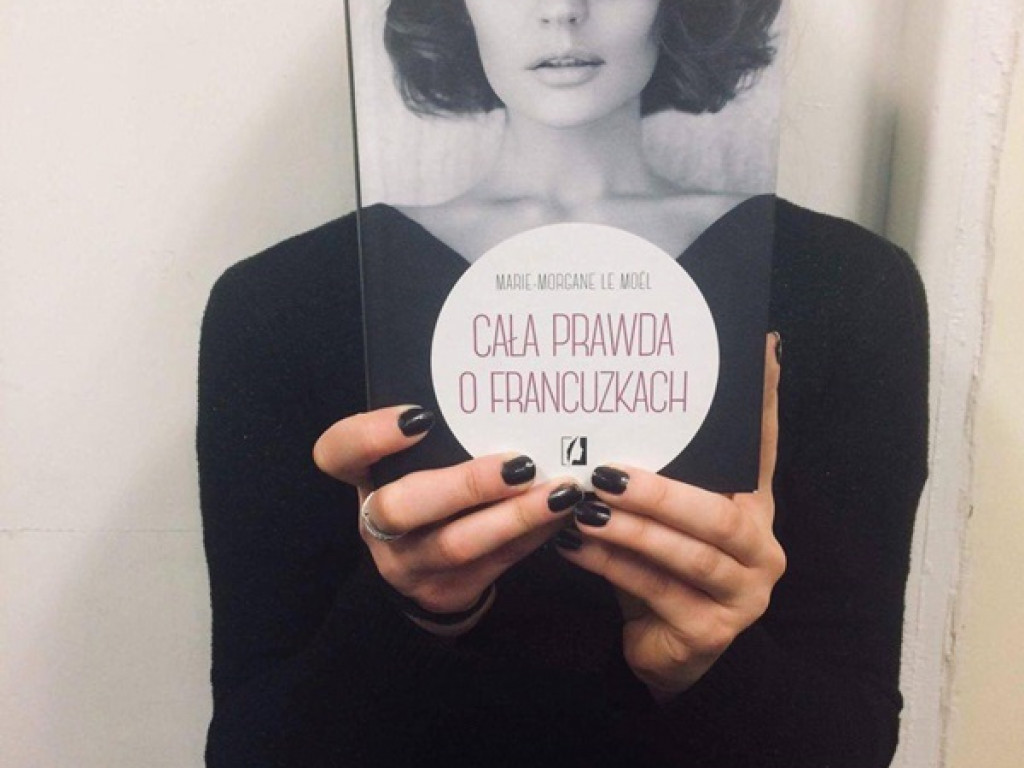 Ubierz się w książkę - czyli sleeveface w Chełmonie