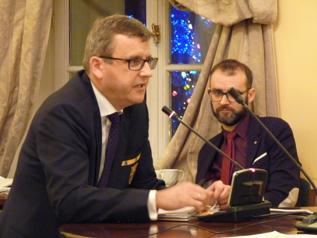 Pijarska walczyła o dotację na sesji
