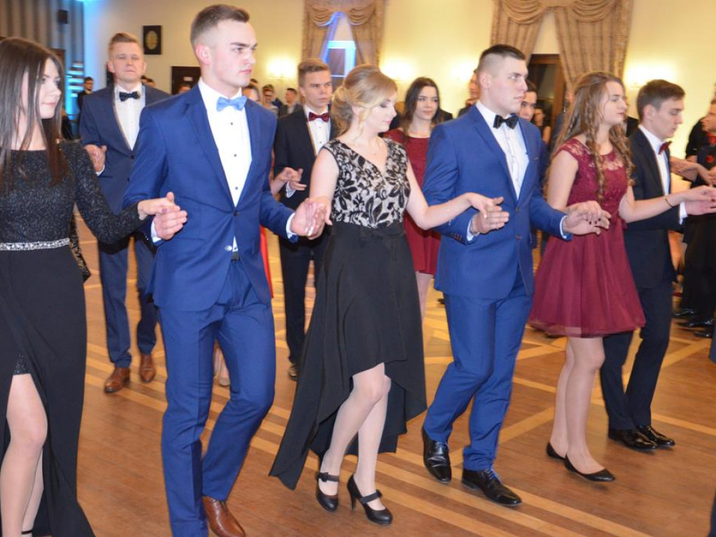Studniówka I Liceum Ogólnokształcącego w Łowiczu - zdjęcia