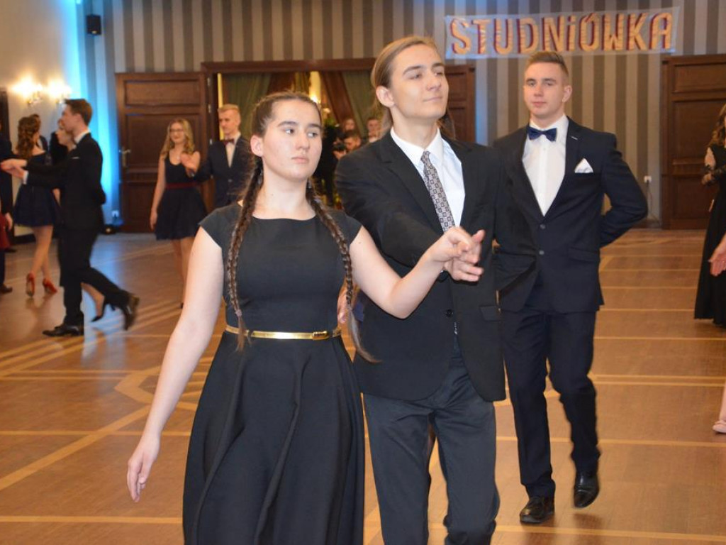 Studniówka I Liceum Ogólnokształcącego w Łowiczu - zdjęcia