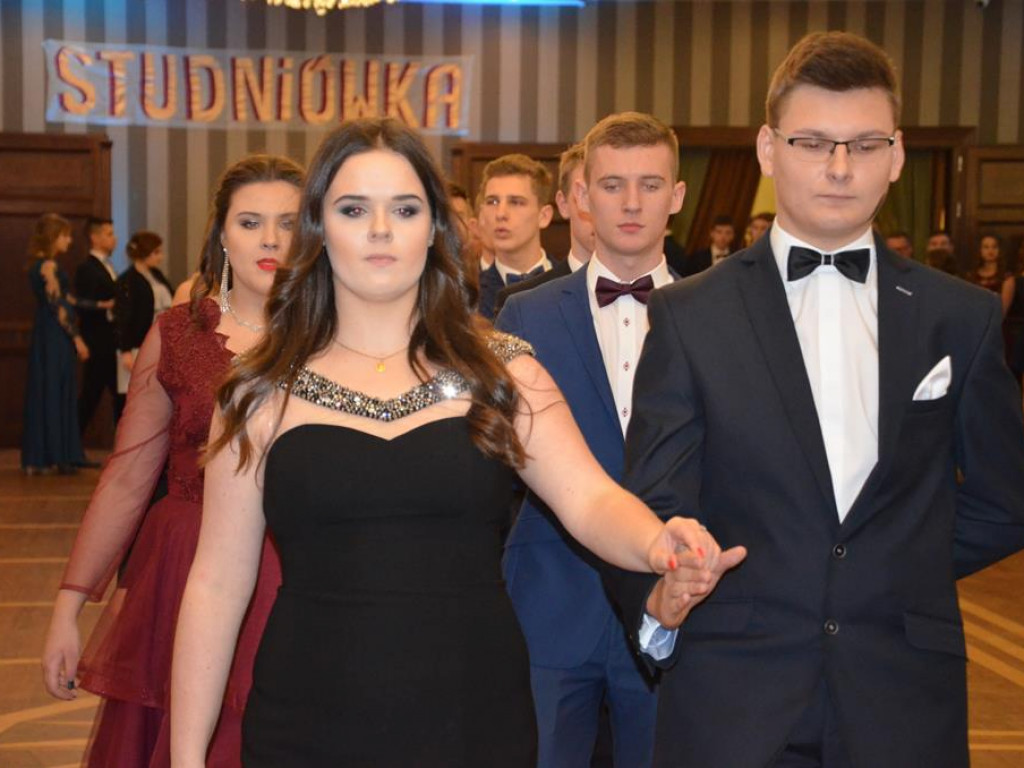 Studniówka I Liceum Ogólnokształcącego w Łowiczu - zdjęcia