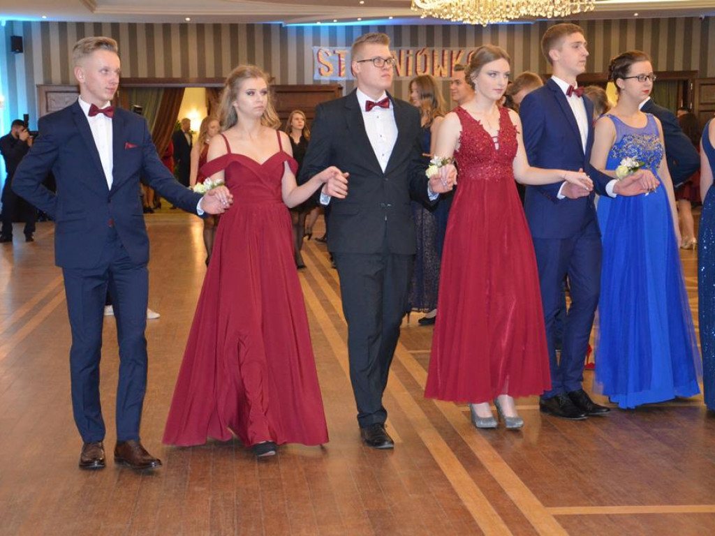 Studniówka I Liceum Ogólnokształcącego w Łowiczu - zdjęcia