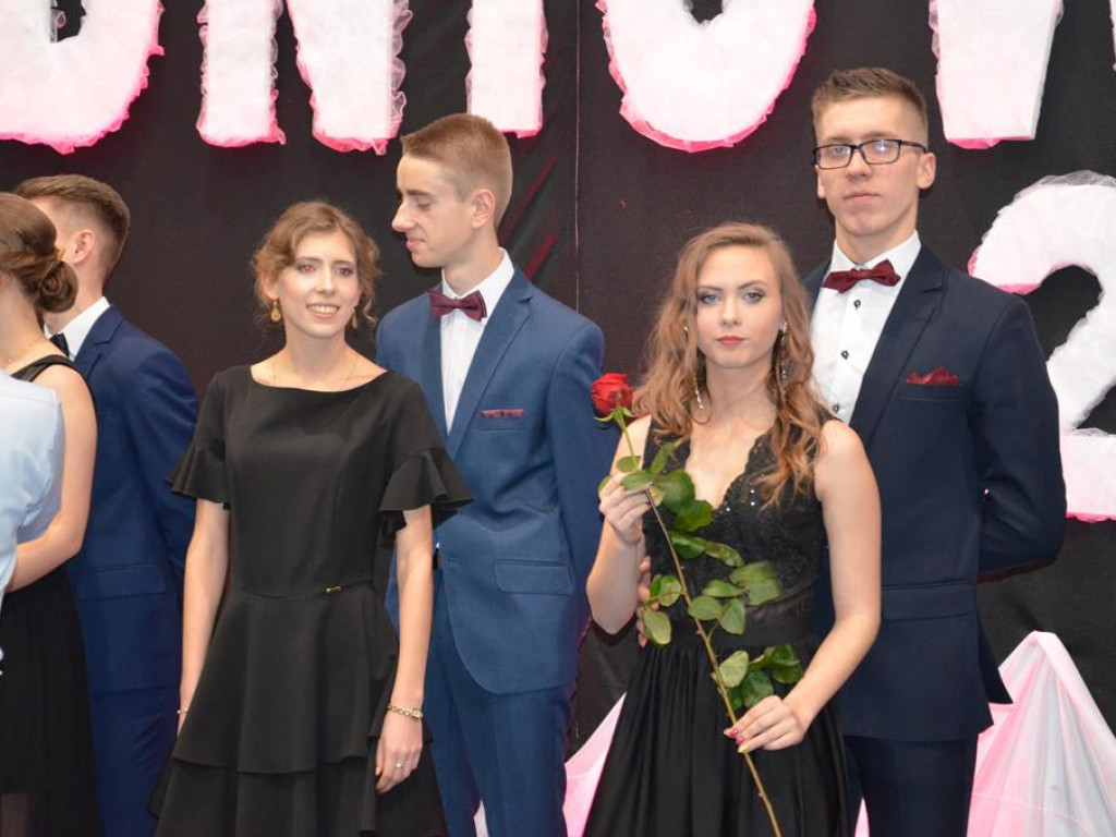 Pijarska studniówka w murach szkoły