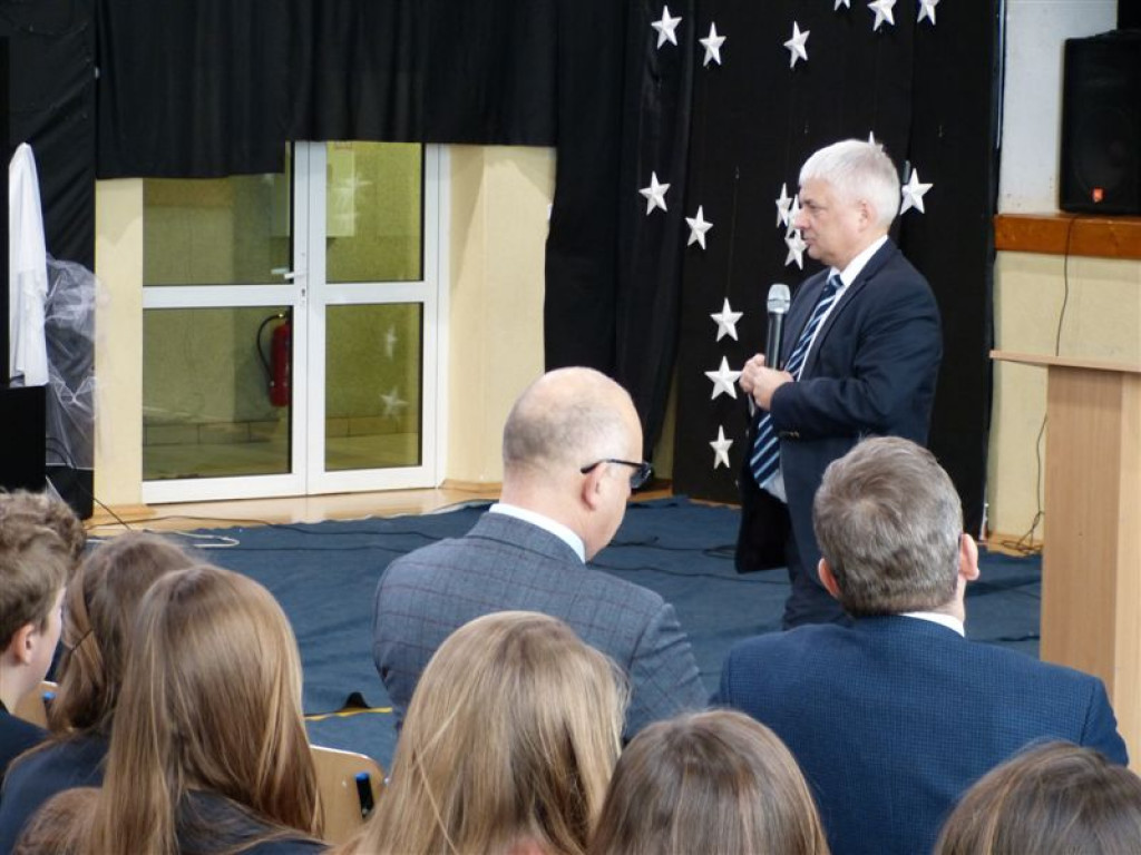 Gwiazdowski z Jabłońskim w szkołach pijarskich