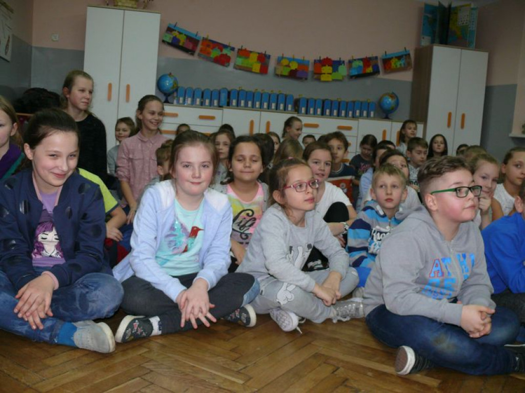Uczniowie Dwójki nocują w szkole