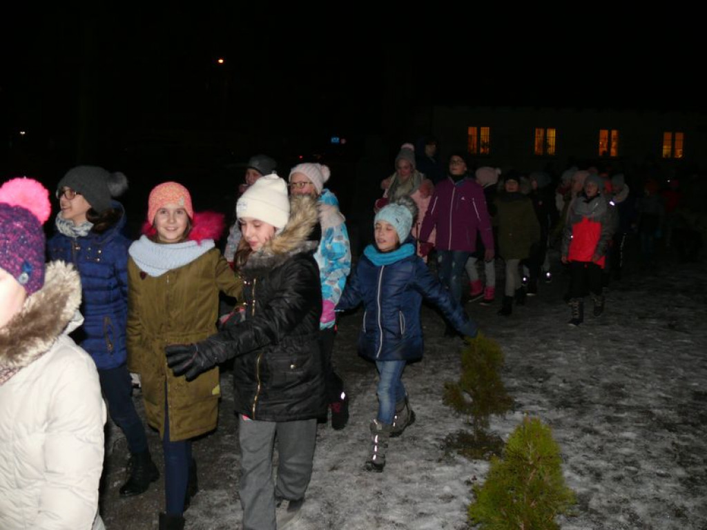 Uczniowie Dwójki nocują w szkole
