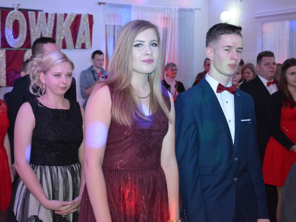 W Edenie zabrzmiał polonez