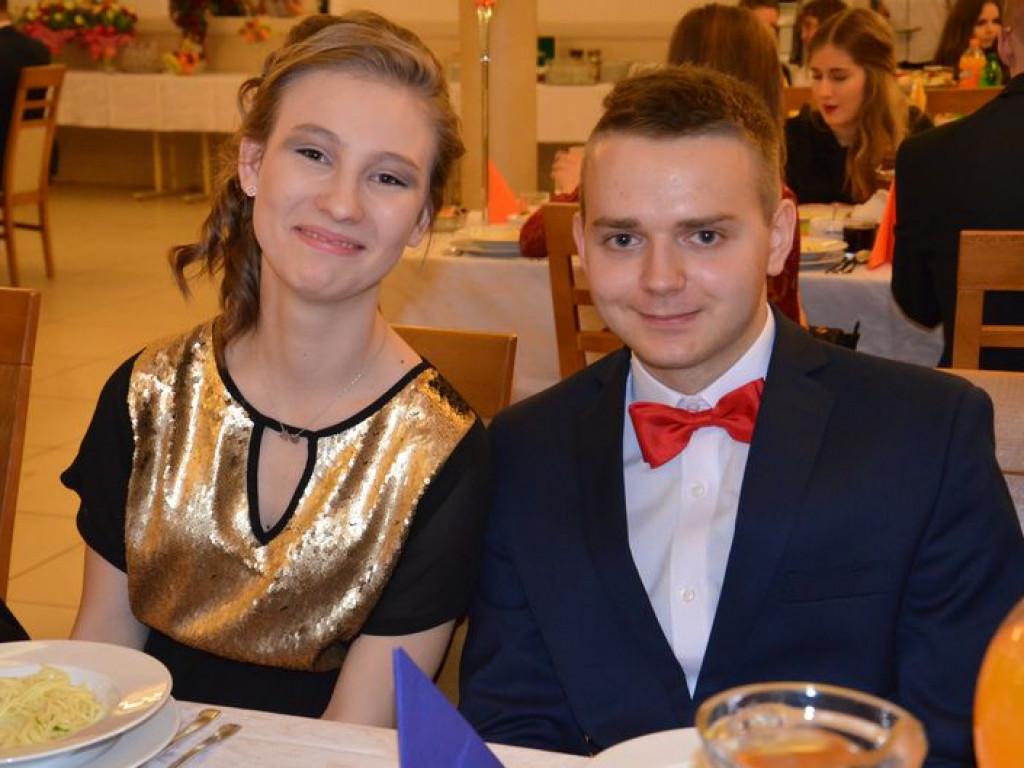 W Edenie zabrzmiał polonez