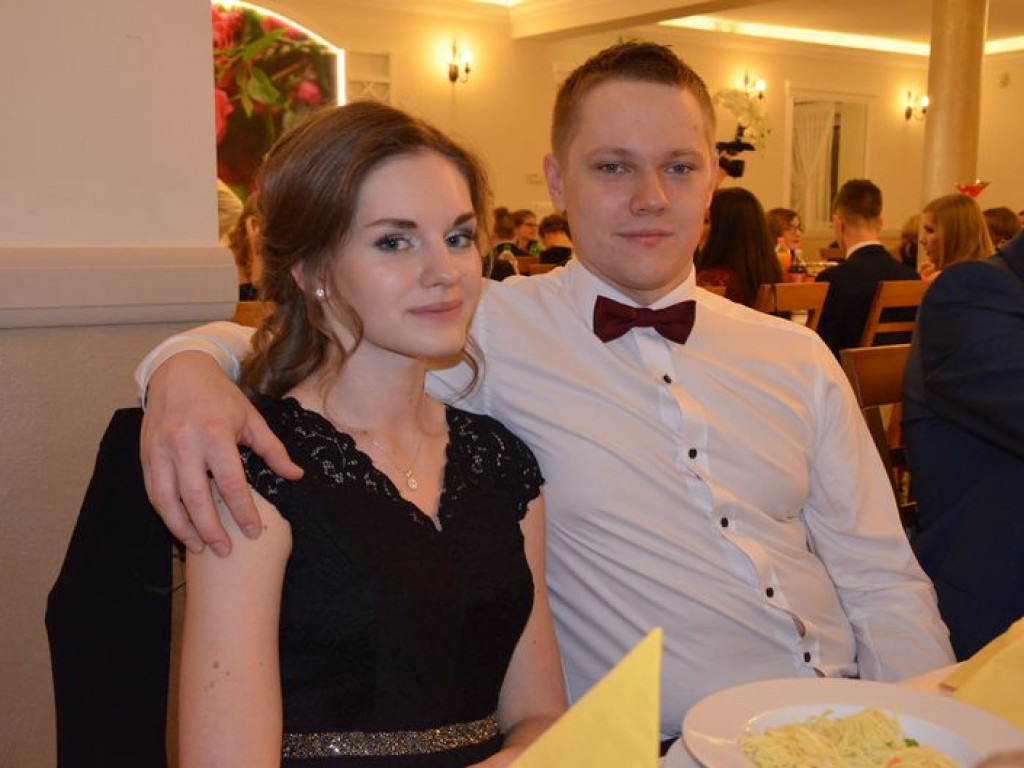 W Edenie zabrzmiał polonez