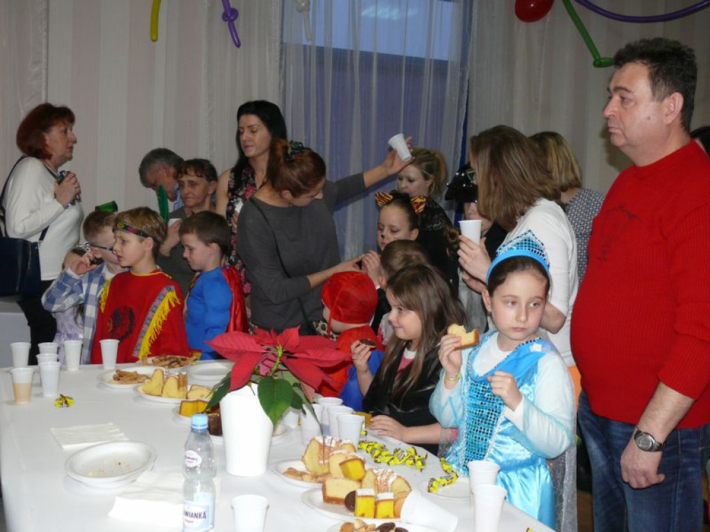 Frekwencyjny sukces balu karnawałowego