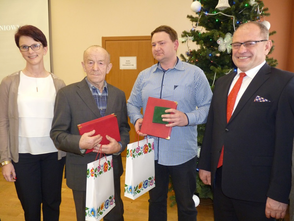 Odznaczeni za wieloletnią działalność na rzecz LZS