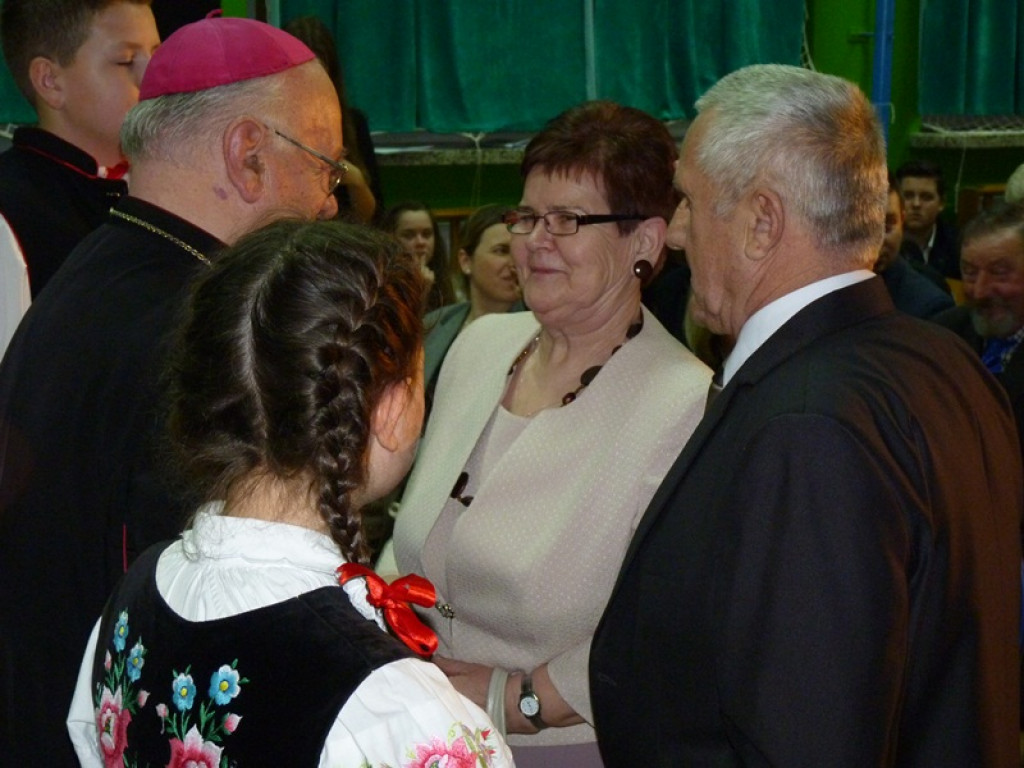 Złote Gody 20 par małżeńskich w Popowie