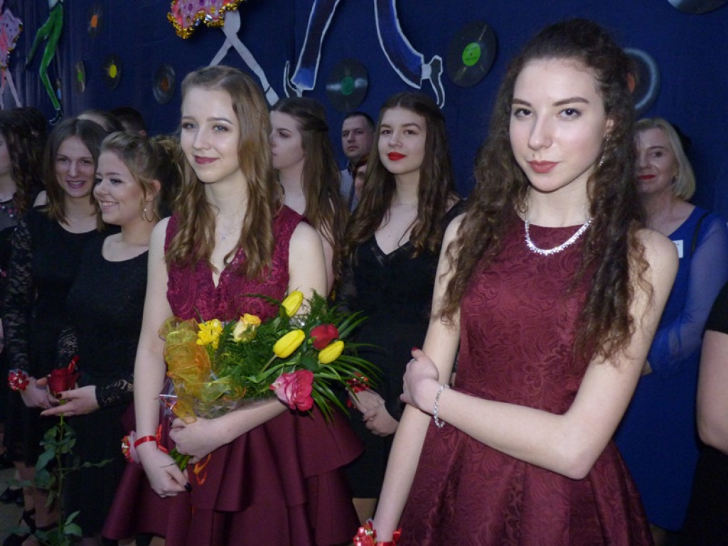 Bal gimnazjalny w 