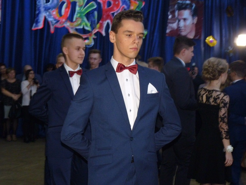 Bal gimnazjalny w 