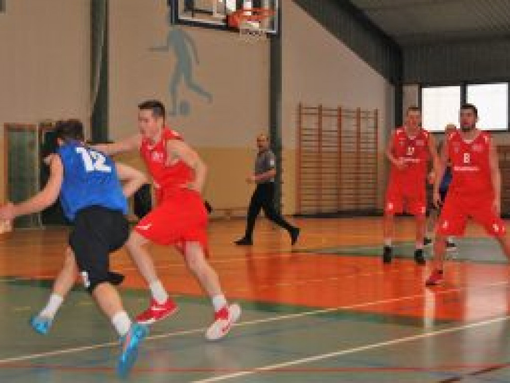 Syntex Księżak nieznacznie lepszy w sparingu z łodzianami