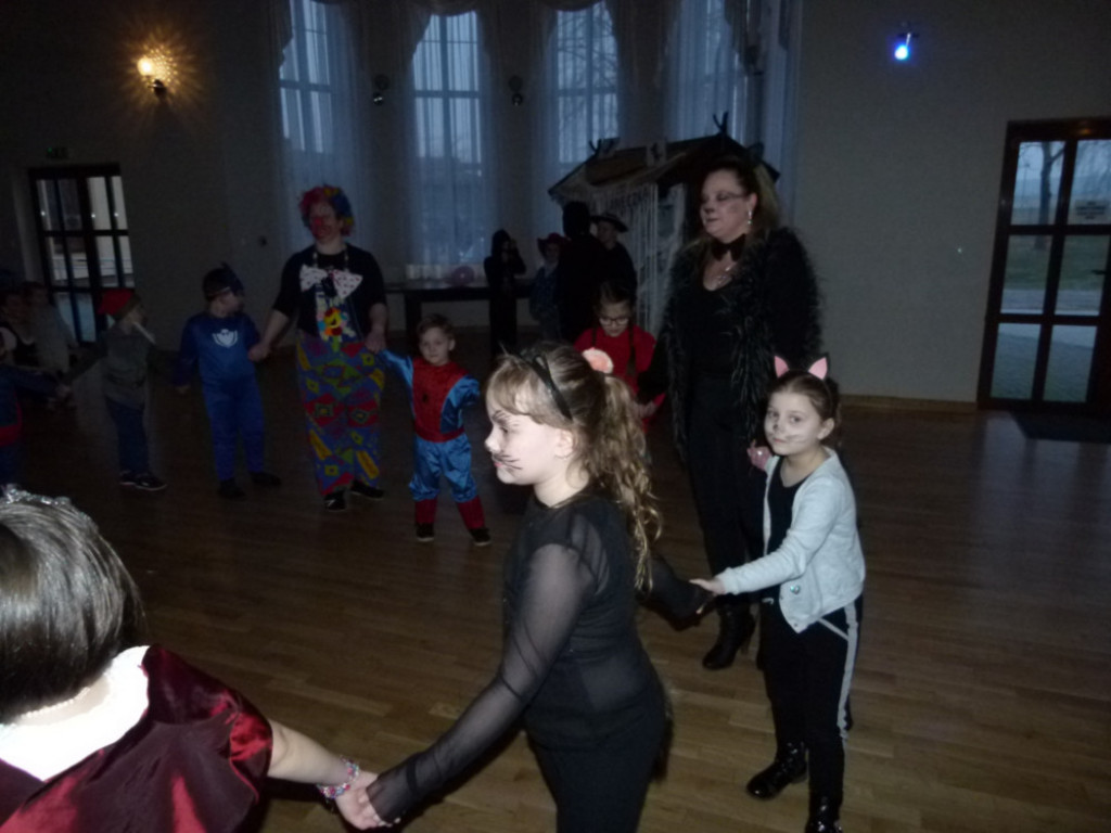 Zabawa karnawałowa dla dzieci w Nowostawach Dolnych