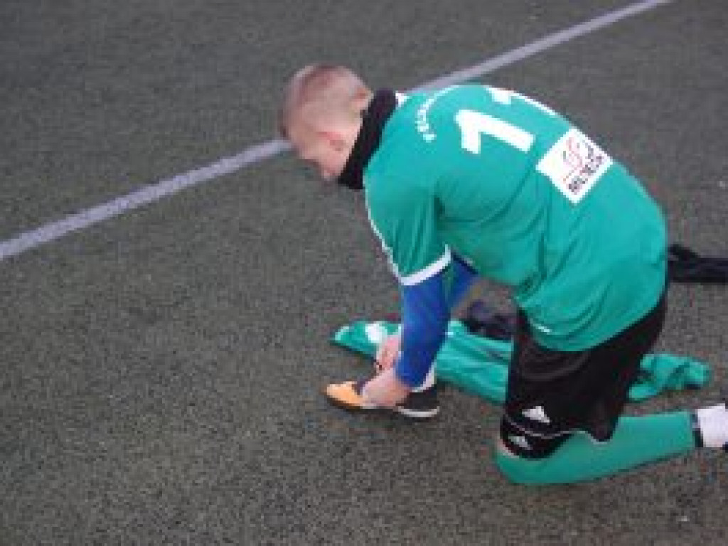 Udany początek sparingów Pelikana-2002
