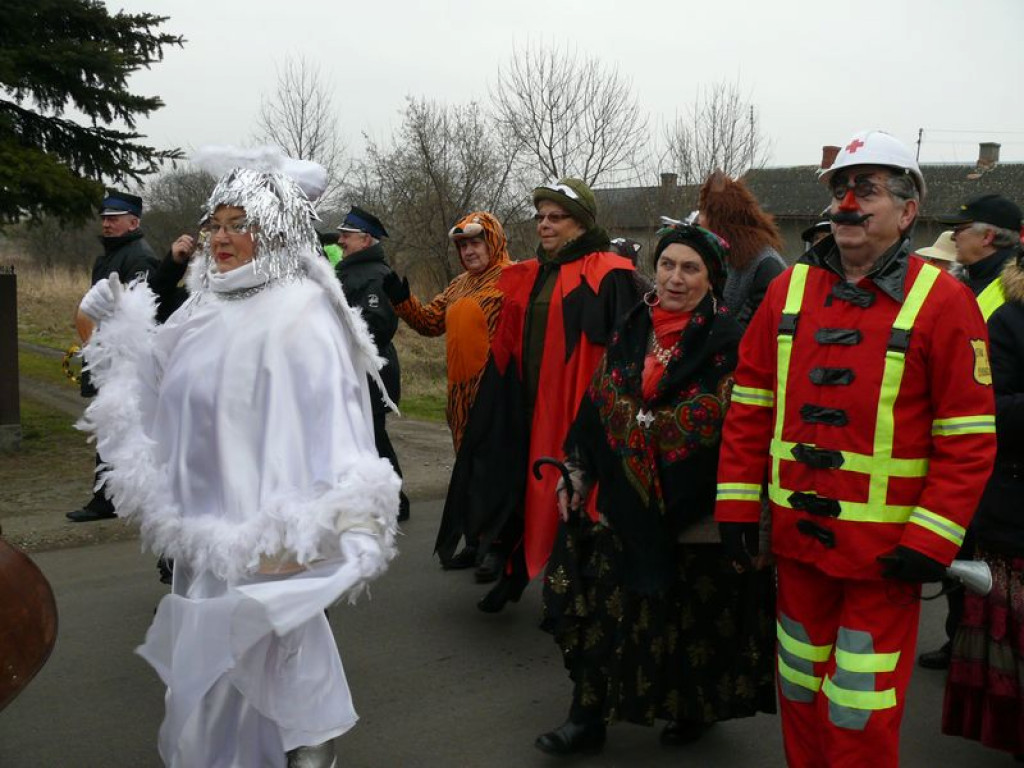 Korowód ostatkowy przeszedł przez Polesie