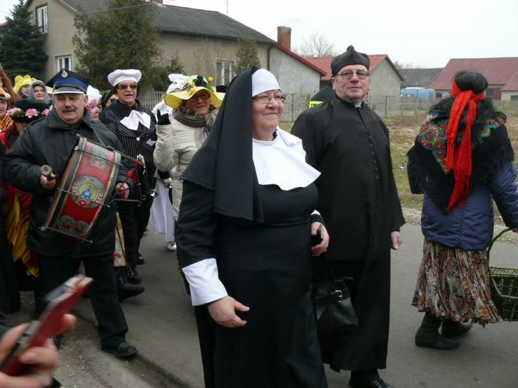 Korowód ostatkowy przeszedł przez Polesie