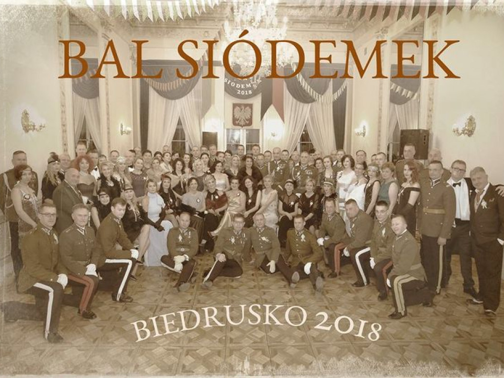 Dziesiątacy bawili się na balu w Biedrusku