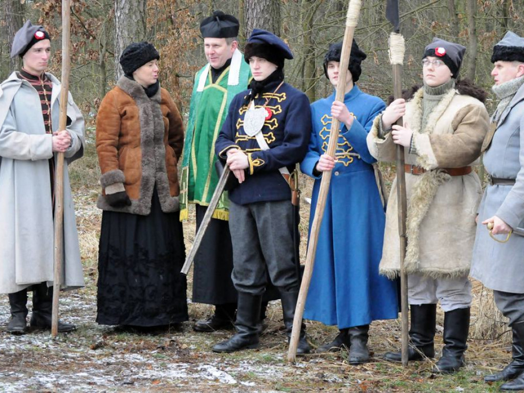 Rozpoczął się XVIII Rajd Szlakiem Powstania Styczniowego