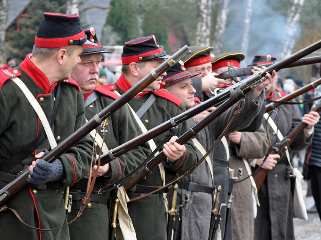 Rozpoczął się XVIII Rajd Szlakiem Powstania Styczniowego