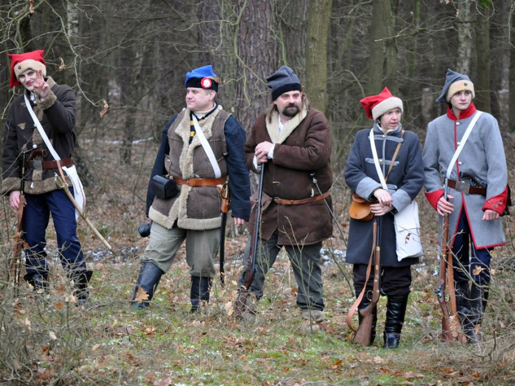 Rozpoczął się XVIII Rajd Szlakiem Powstania Styczniowego