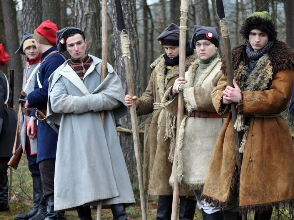 Rozpoczął się XVIII Rajd Szlakiem Powstania Styczniowego