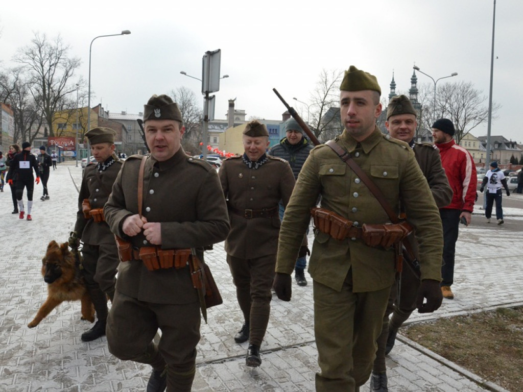 Pobiegli Tropem Wilczym