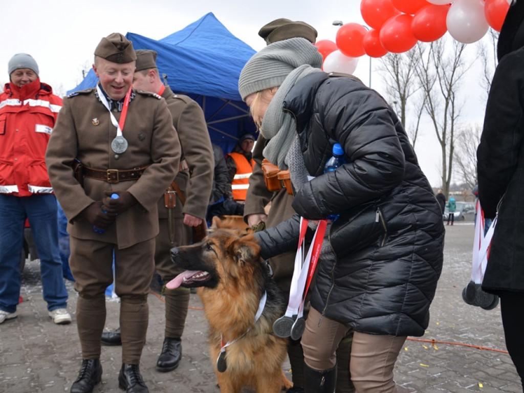 Pobiegli Tropem Wilczym