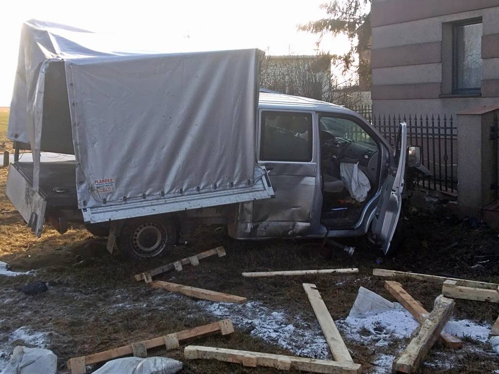 Wypadek na skrzyżowaniu w Zakulinie