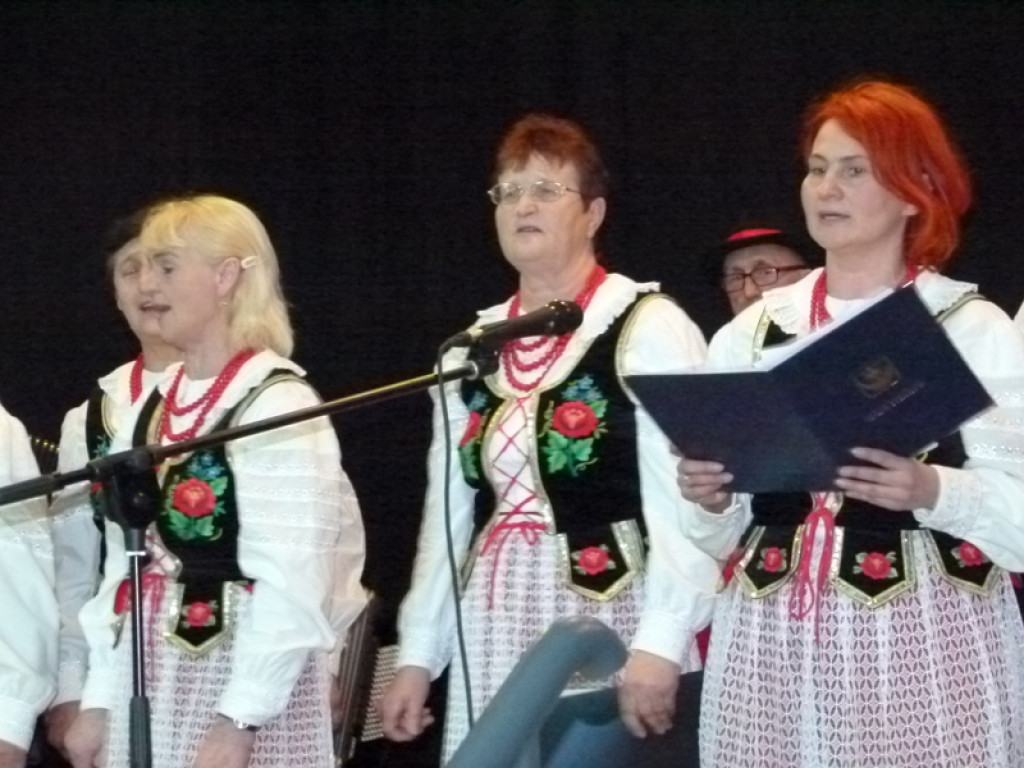Dzień Kobiet w Domu Kultury w Niesułkowie
