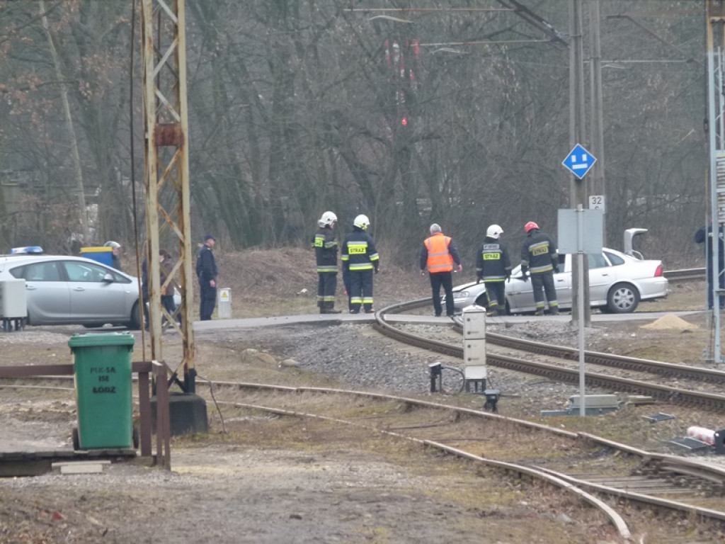 Kolizja na przejeździe kolejowym w Głownie