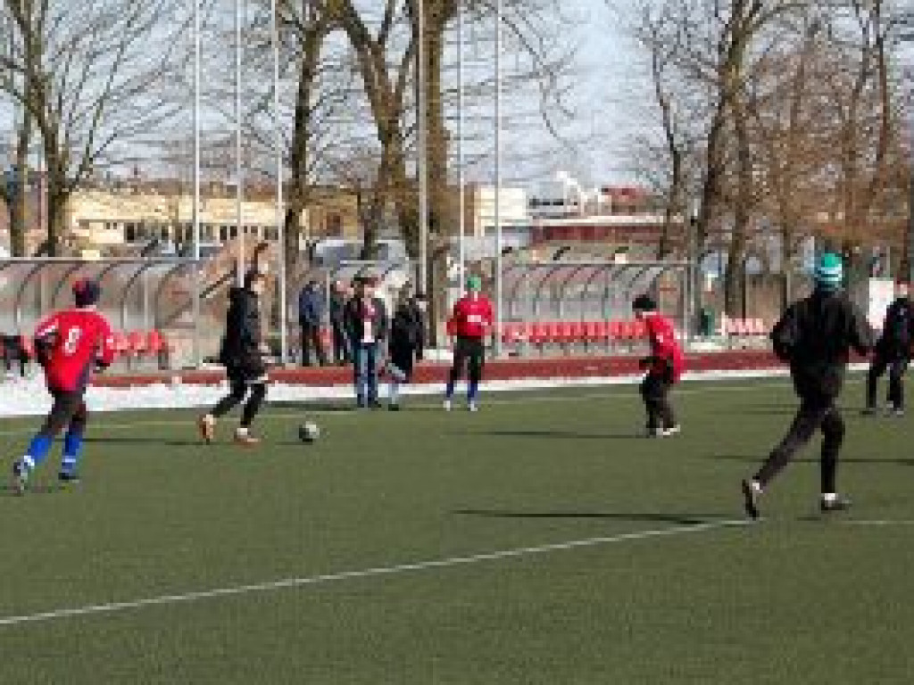 Zwycięstwo przed ligą juniorów starszych Pelikana