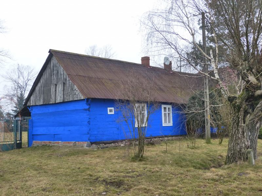 Trwa montaż zbiornika wyrównawczego w Złakowie Borowym