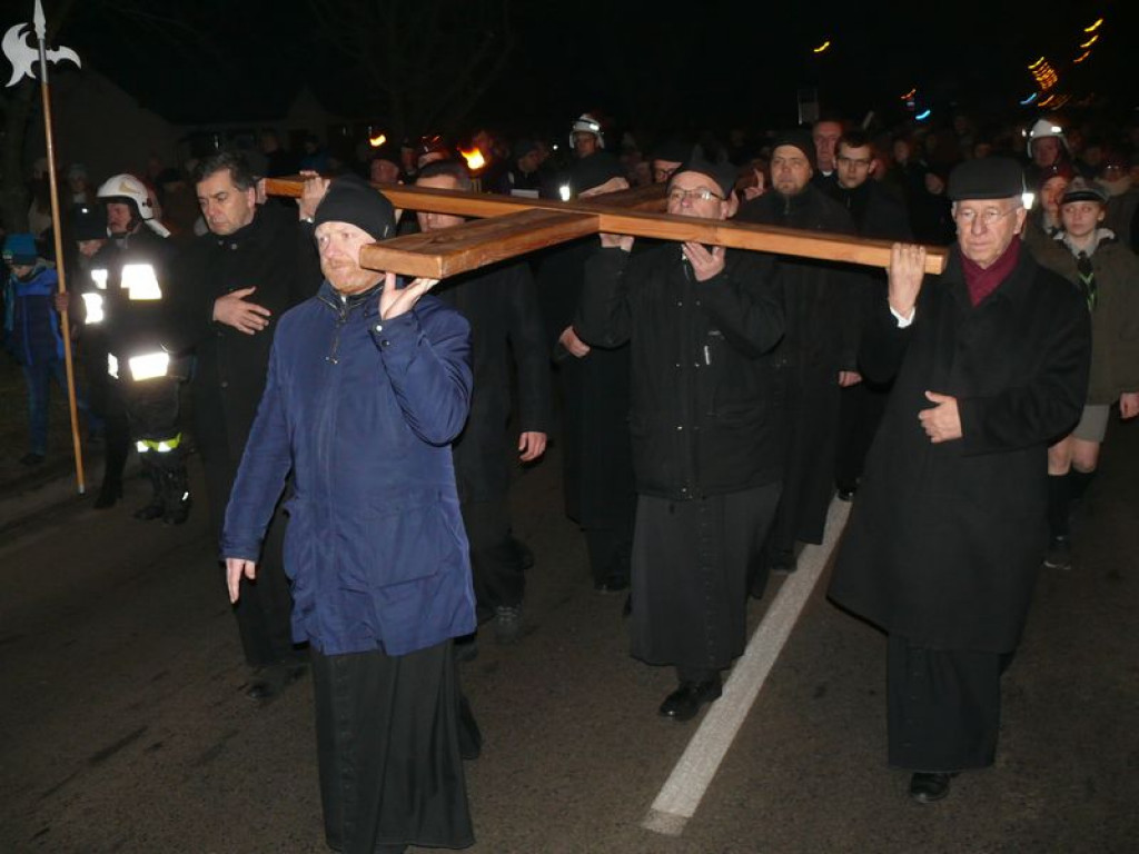 Droga krzyżowa przeszła ulicami Łowicza