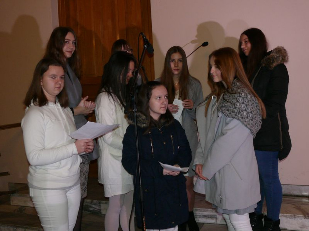 Misterium nagrodzone brawami