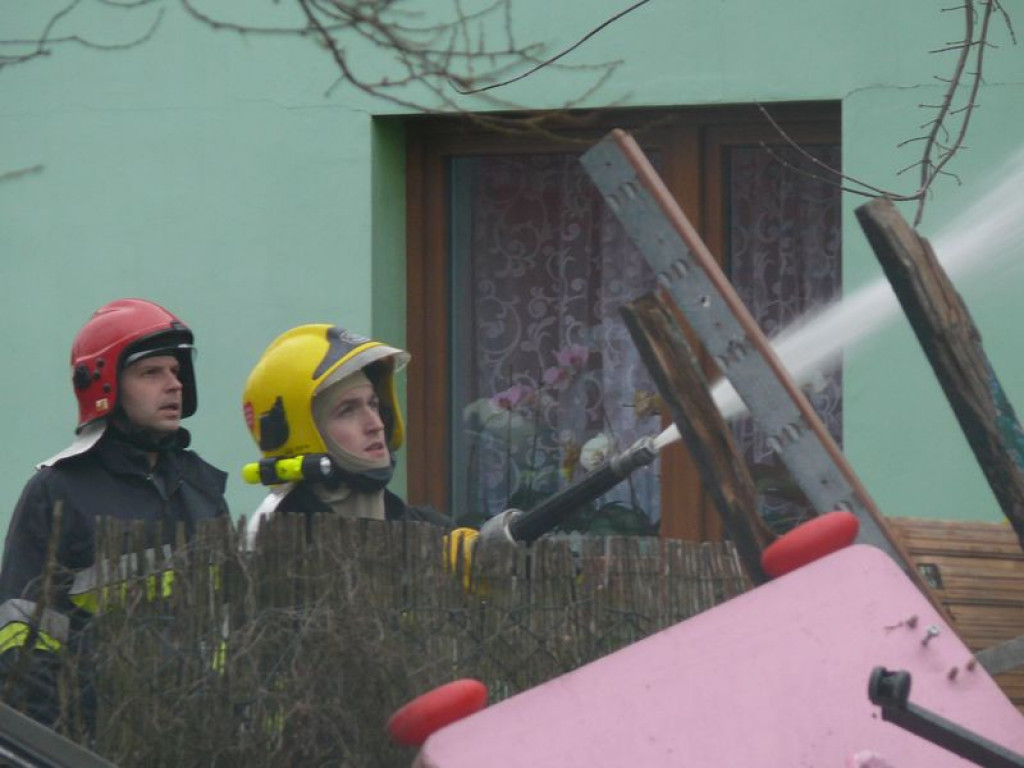 Pożar budynku na Chełmońskiego w Łowiczu
