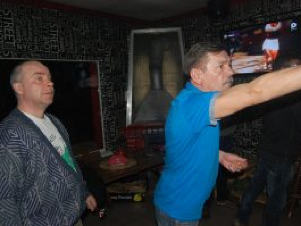 Rzucali w świątecznej oprawie