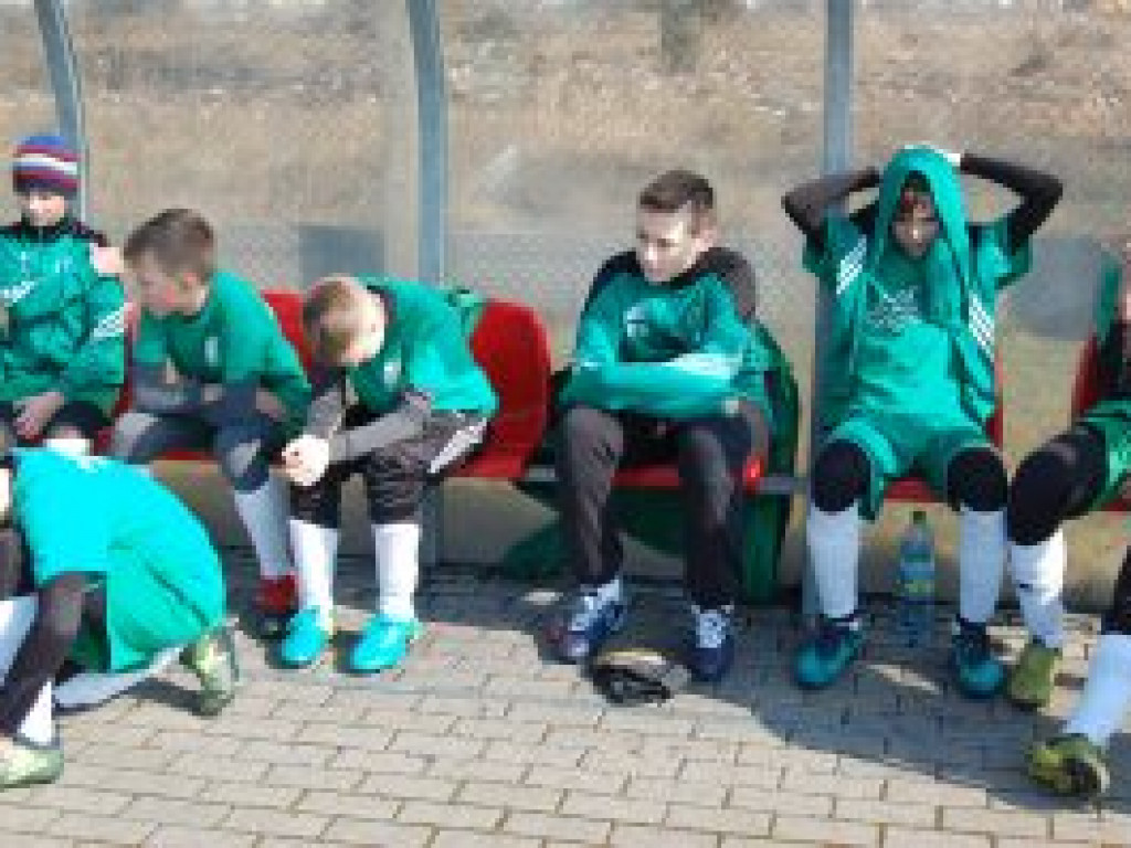 Zwycięstwo Pelikana-2005 w przedostatnim sparingu