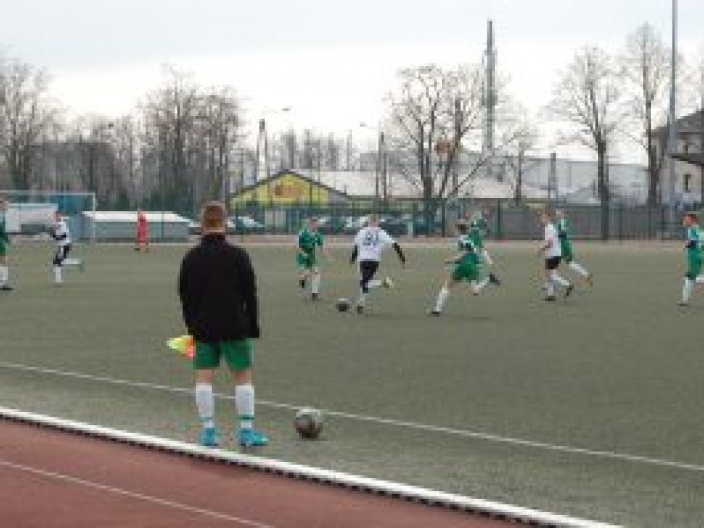 Nietypowy przebieg pierwszego meczu Pelikana-2002 z Koroną Wejsce