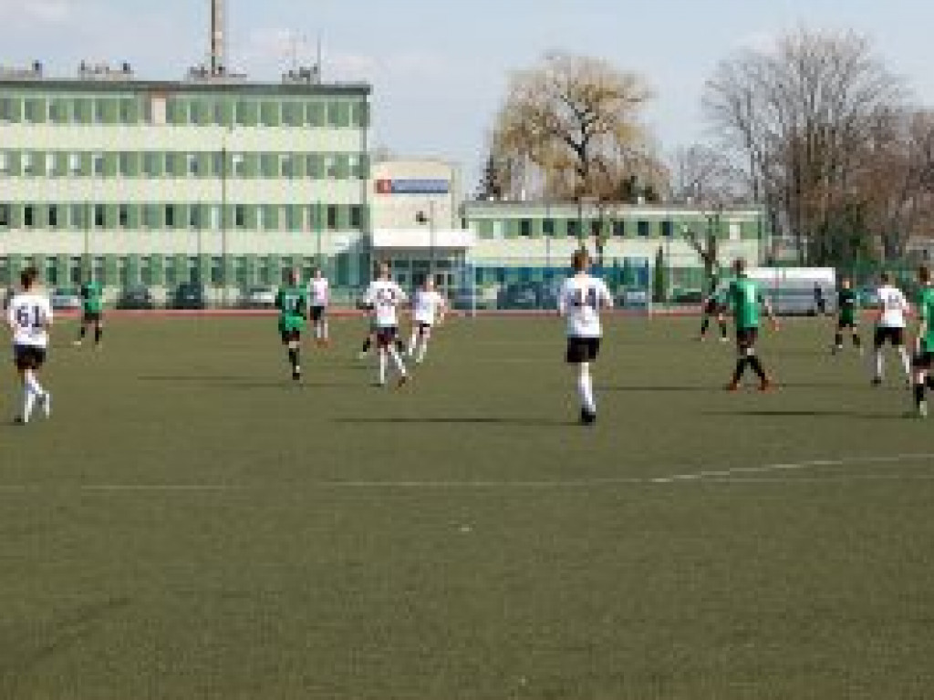 Juniorzy starsi Pelikana pokonali faworyta