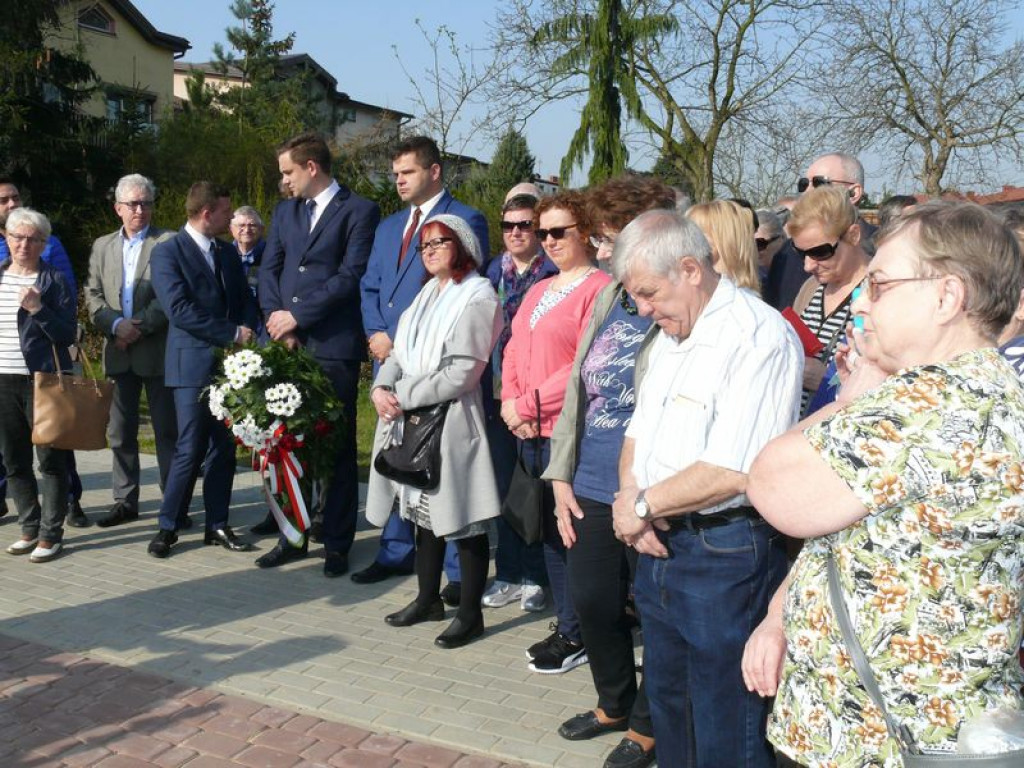 Spotkali się pod pomnikiem ofiar katastrofy smoleńskiej