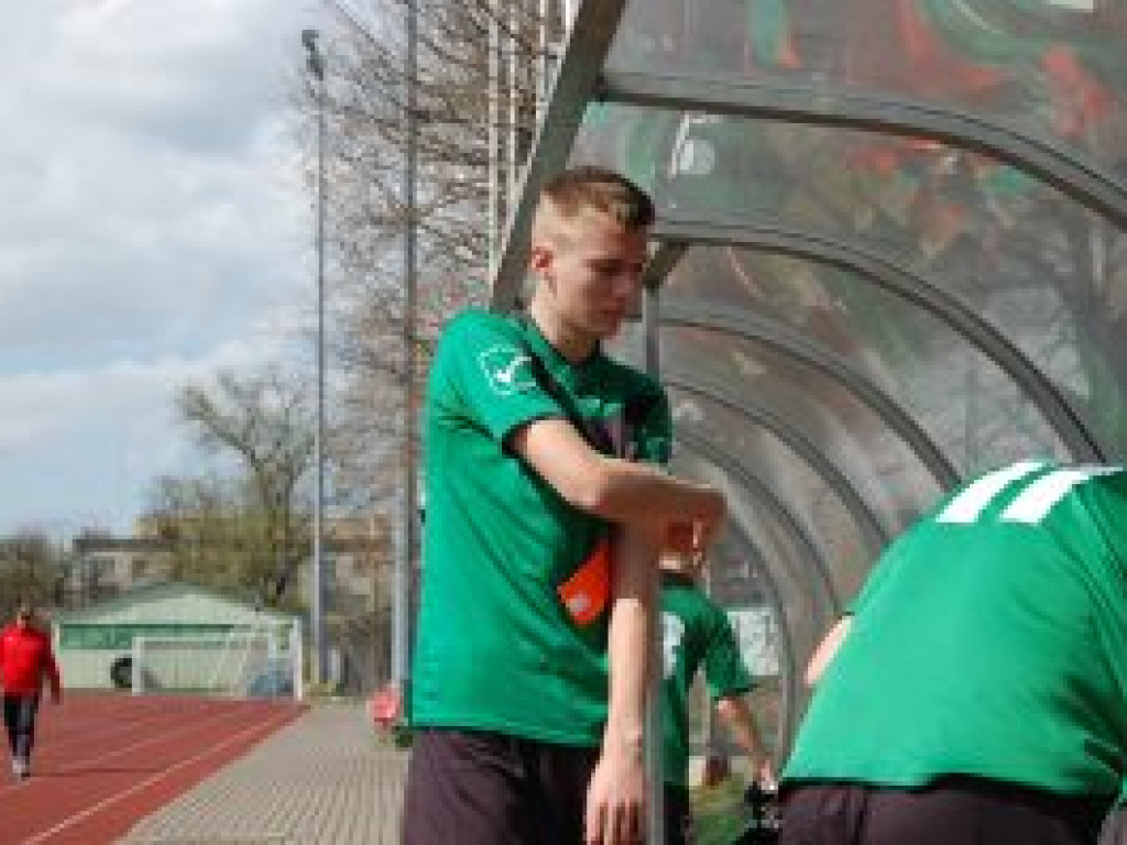 Kontuzje nadal nie opuszczają juniorów starszych Pelikana
