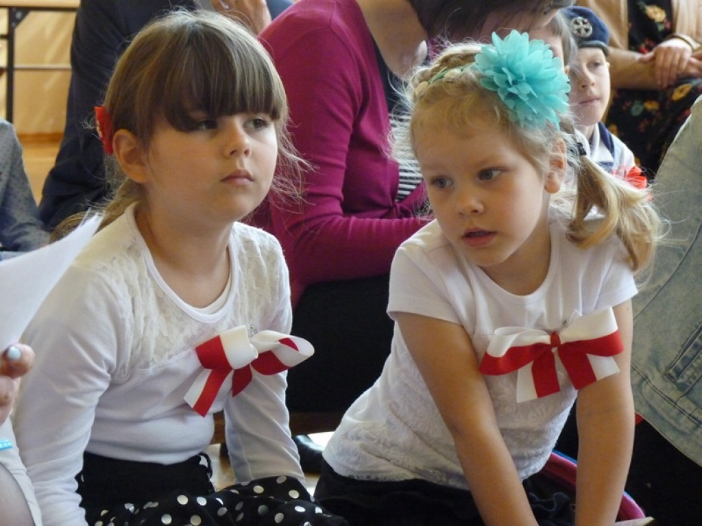 Konkurs piosenki patriotycznej w Dąbkowicach